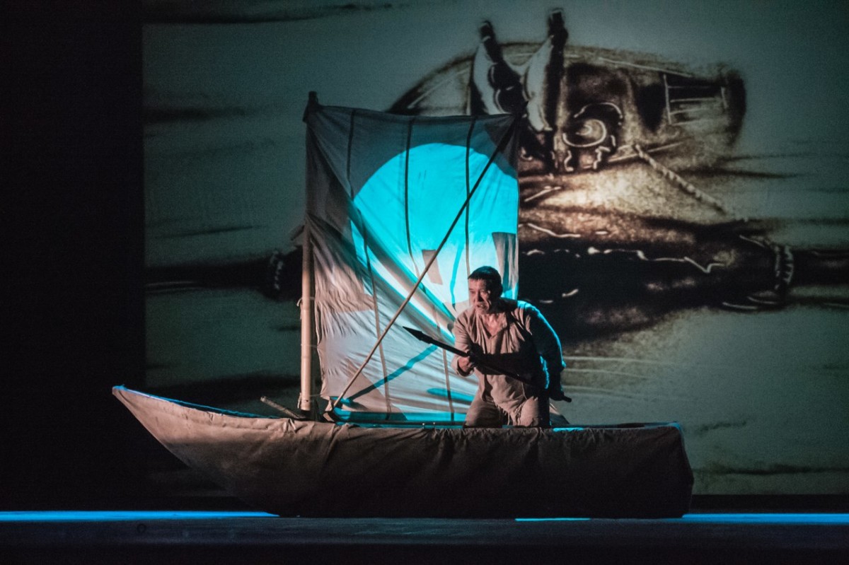Хакасский национальный драмтеатр имени А.М. Топанова вновь покажет спектакль «Старик и море»