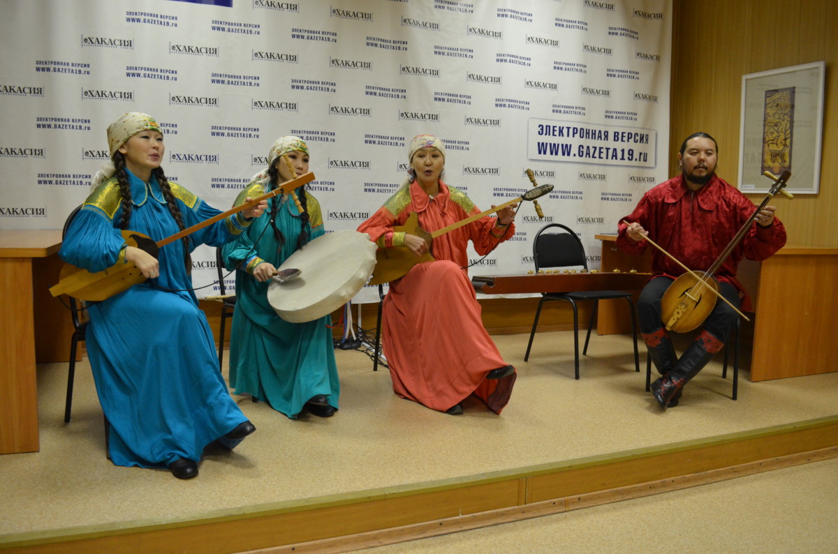 Ансамбль «Хазыр суғ» даст благотворительный концерт для жителей села Чиланы