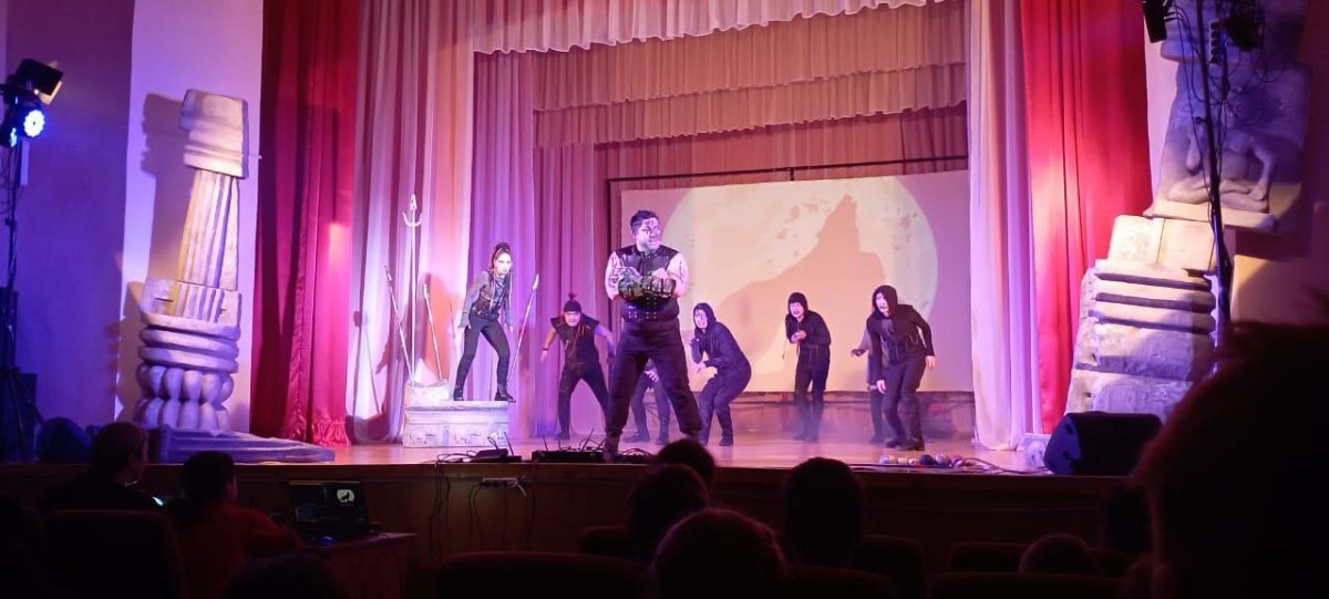   Спектакли театра Топанова посмотрели  юные обладатели Пушкинской карты Балахтинского района 